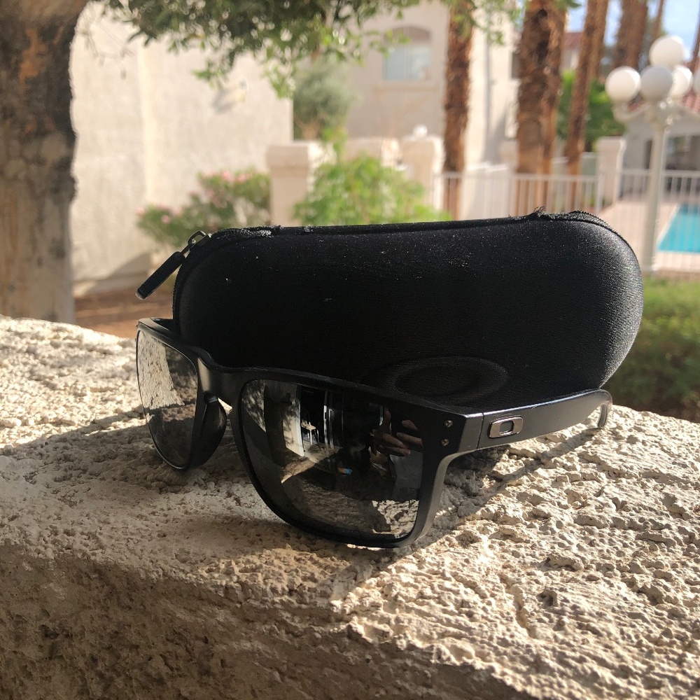 Oakley Holbrook Men’s Sunglasses